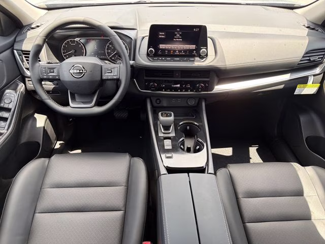 2026 Boulder Gray Pearl Nissan Rogue Dark Armor FWD SUV