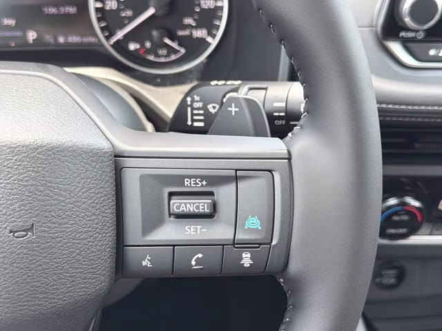 2026 Boulder Gray Pearl Nissan Rogue Dark Armor FWD SUV