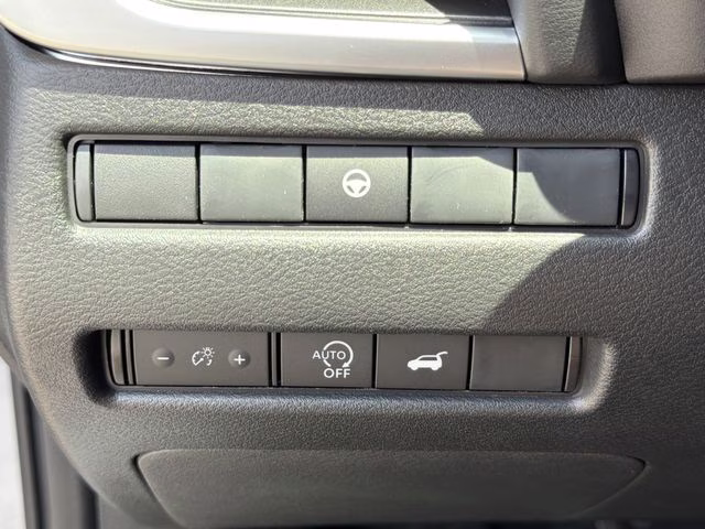 2026 Boulder Gray Pearl Nissan Rogue Dark Armor FWD SUV