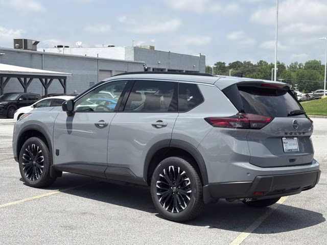 2026 Boulder Gray Pearl Nissan Rogue Dark Armor FWD SUV