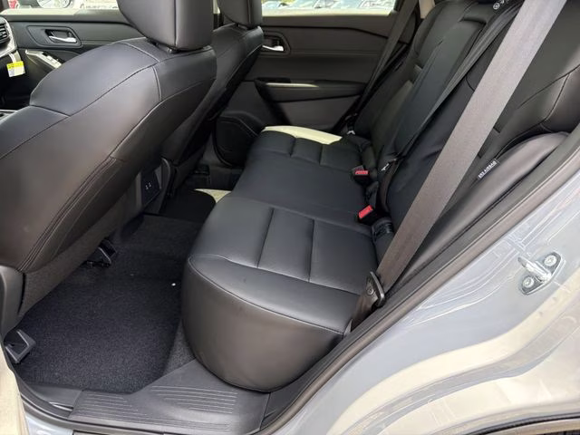 2026 Boulder Gray Pearl Nissan Rogue Dark Armor FWD SUV