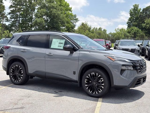 2026 Boulder Gray Pearl Nissan Rogue Dark Armor FWD SUV