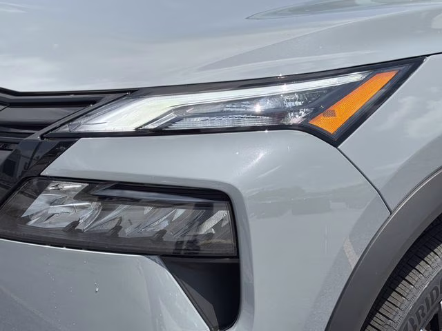 2026 Boulder Gray Pearl Nissan Rogue Dark Armor FWD SUV