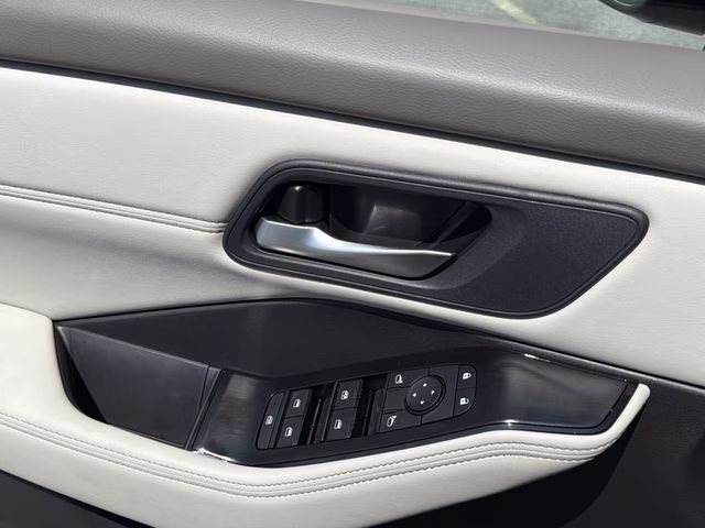 2026 Super Black Nissan Rogue Dark Armor FWD SUV