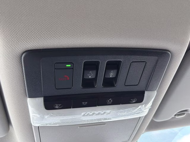 2026 Boulder Gray Pearl Nissan Rogue Dark Armor FWD SUV