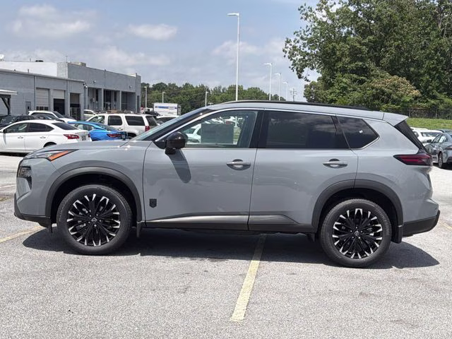 2026 Boulder Gray Pearl Nissan Rogue Dark Armor FWD SUV