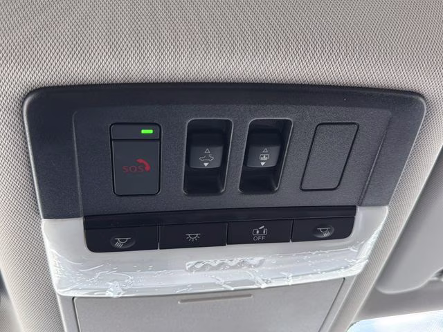 2026 Boulder Gray Pearl Nissan Rogue Dark Armor FWD SUV