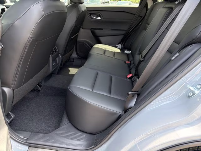 2026 Boulder Gray Pearl Nissan Rogue Dark Armor FWD SUV
