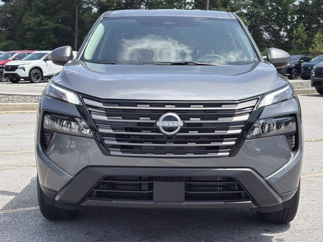 2026 Gun Metallic Nissan Rogue SV FWD SUV