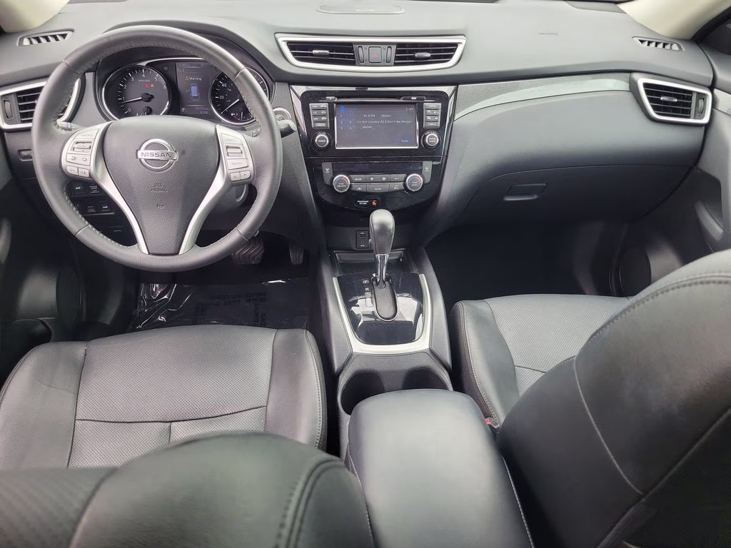 2016 Magnetic Black Nissan Rogue SL AWD SUV