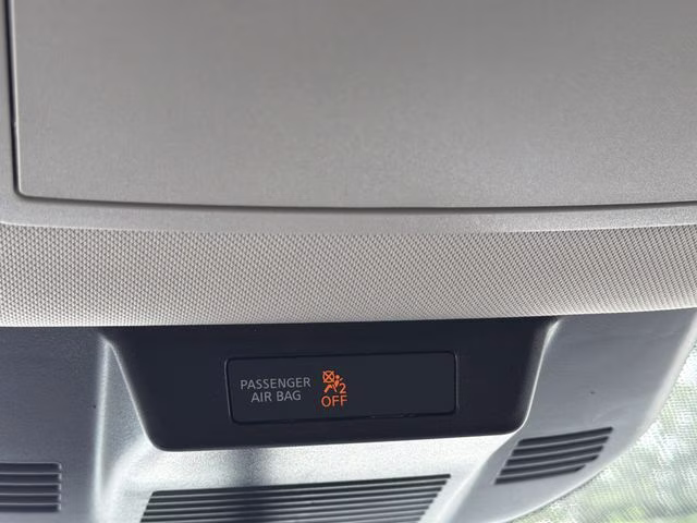 2026 Everest White Pearl Tricoat Nissan Rogue SV FWD SUV