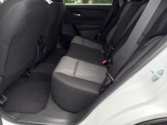 2026 Everest White Pearl Tricoat Nissan Rogue SV FWD SUV