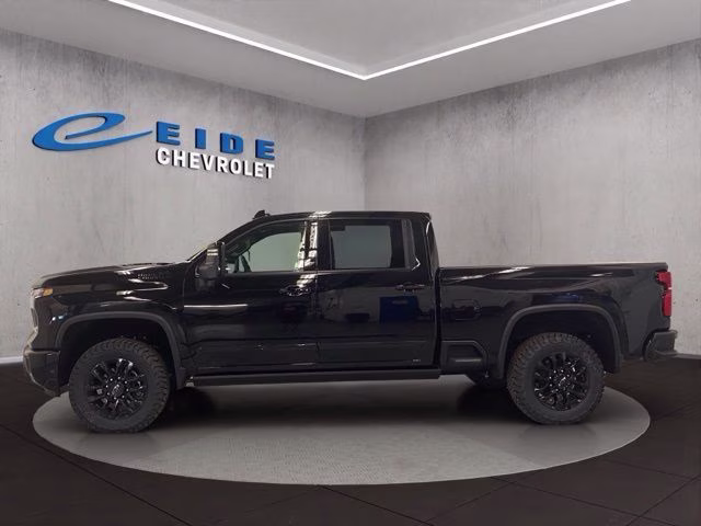 2026 Black Chevrolet Silverado 2500HD High Country 4X4 Truck