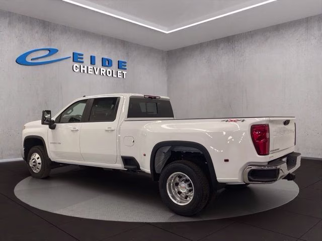 2026 Summit White Chevrolet Silverado 3500HD LT 4X4 Truck