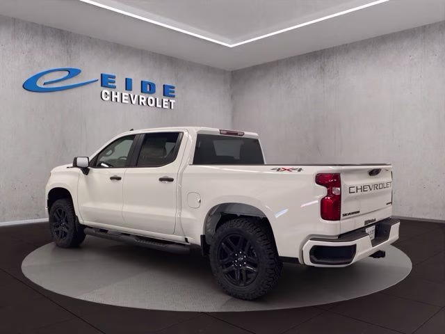 2026 Summit White Chevrolet Silverado 1500 Custom 4X4 Truck