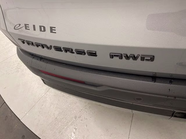 2026 Sterling Gray Metallic Chevrolet Traverse LT AWD SUV