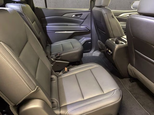 2026 Sterling Gray Metallic Chevrolet Traverse LT AWD SUV