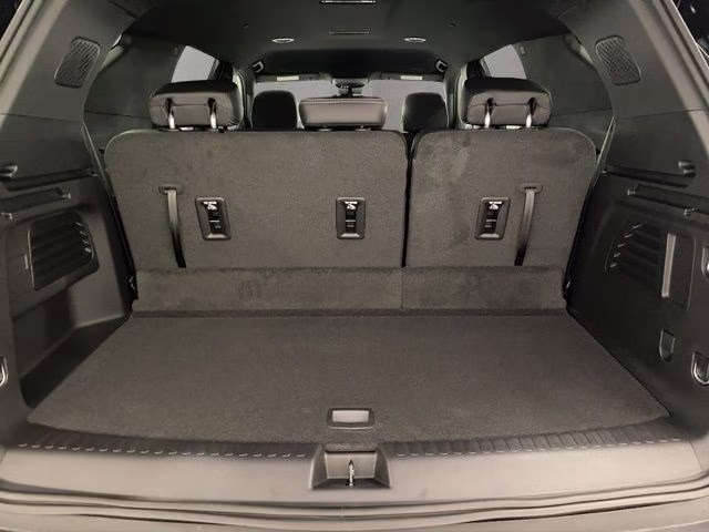 2026 Sterling Gray Metallic Chevrolet Traverse LT AWD SUV