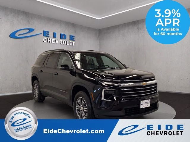 2026 Mosaic Black Metallic Chevrolet Traverse LT AWD SUV