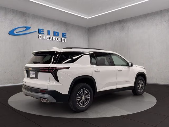 2026 Summit White Chevrolet Traverse LT AWD SUV