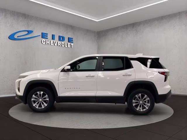 2026 Chevrolet Equinox LT - Photo 11