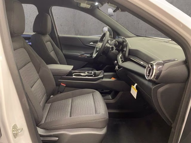 2026 Chevrolet Equinox LT - Photo 21