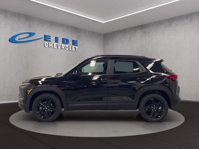 2026 Mosaic Black Metallic Chevrolet Trailblazer LT AWD SUV