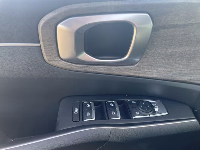 2023 Everlasting Silver Kia Sorento X-Line S AWD SUV