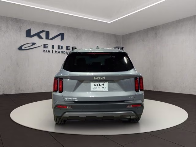 2023 Everlasting Silver Kia Sorento X-Line S AWD SUV
