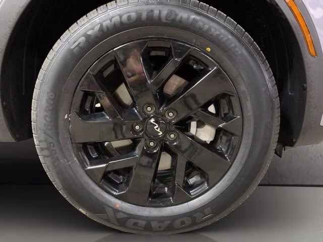 2023 Everlasting Silver Kia Sorento X-Line S AWD SUV