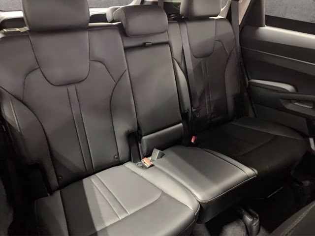 2023 Everlasting Silver Kia Sorento X-Line S AWD SUV