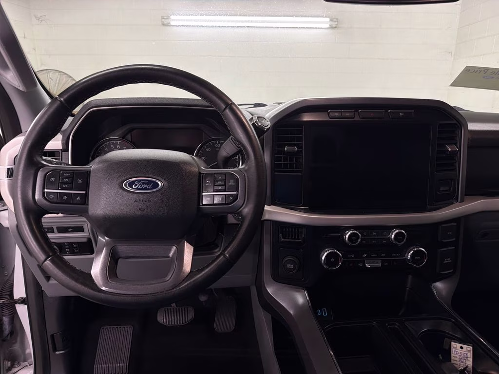 2023 Avalanche Ford F-150 XLT RWD Truck