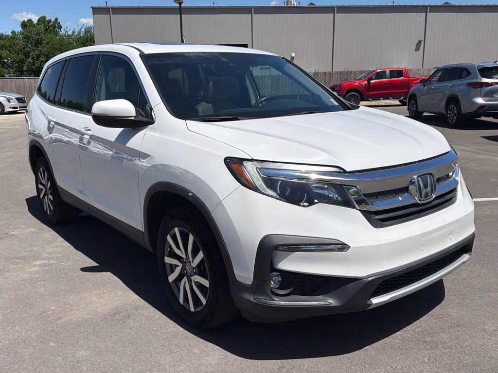 2020 White Honda Pilot EX-L AWD SUV