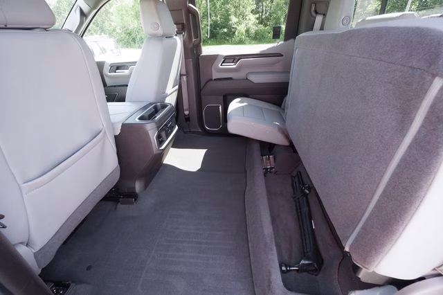 2025 Summit White GMC Sierra 1500 SLT 4X4 Truck
