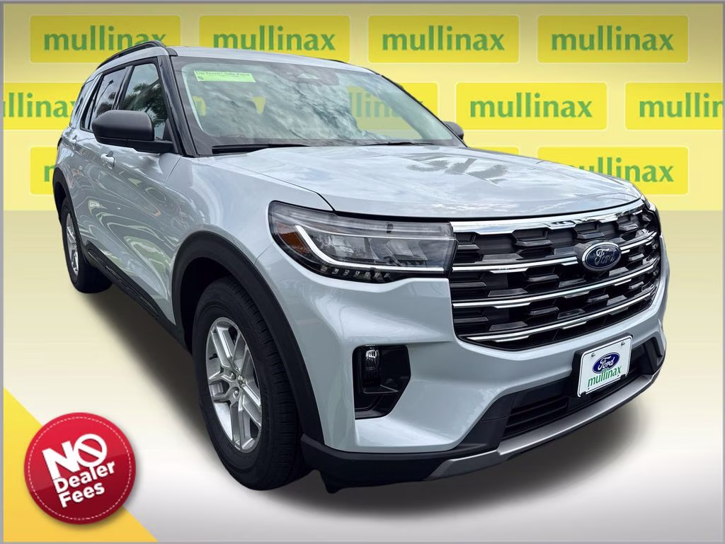 2026 Space White Metallic Ford Explorer Active RWD SUV