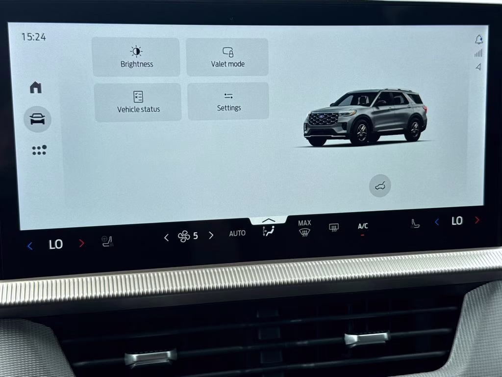 2026 Space White Metallic Ford Explorer Active RWD SUV