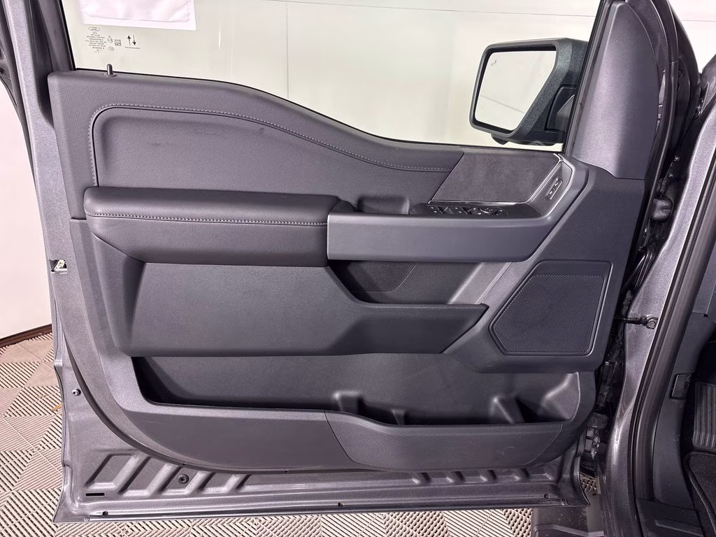 2026 Gray Metallic Ford F-150 XLT 4X4 Truck