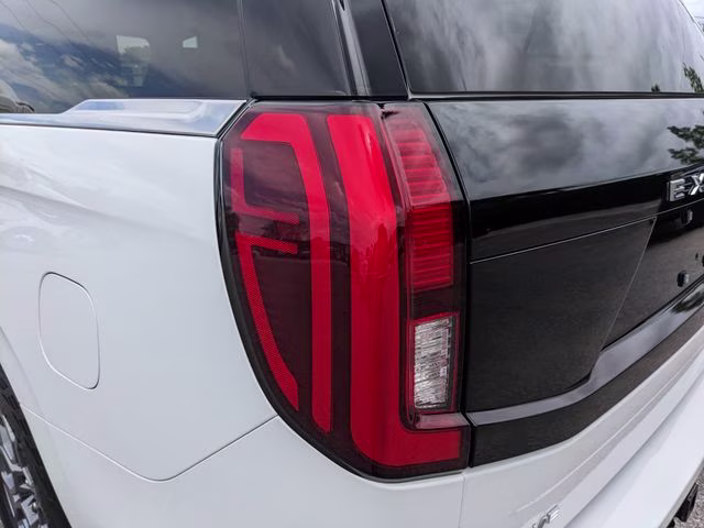 2025 Oxford White Ford Expedition Max Active RWD SUV