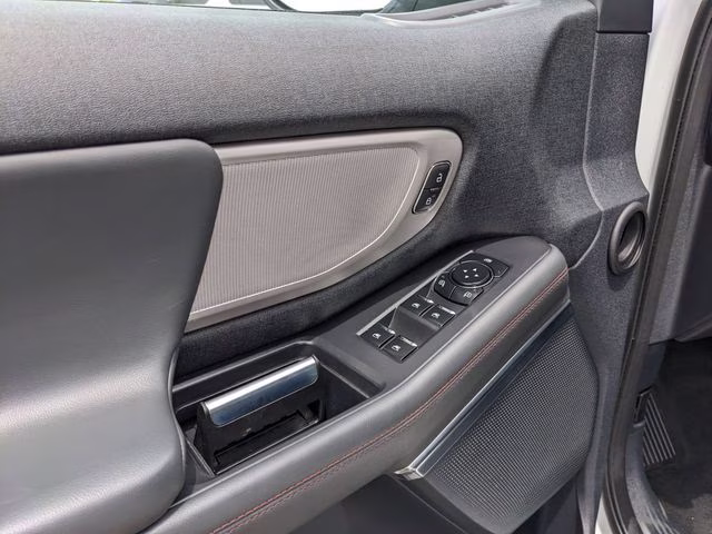 2025 Oxford White Ford Expedition Max Active RWD SUV