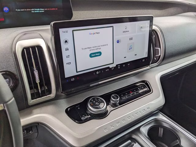2025 Oxford White Ford Expedition Max Active RWD SUV