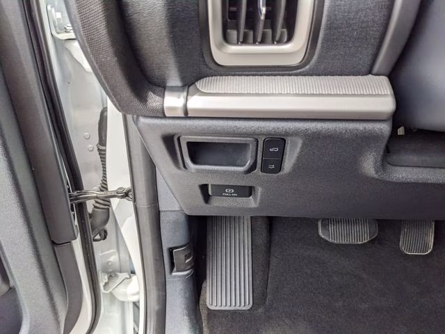 2025 Oxford White Ford Expedition Max Active RWD SUV