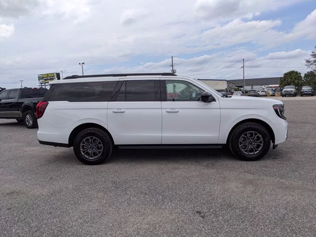 2025 Oxford White Ford Expedition Max Active RWD SUV