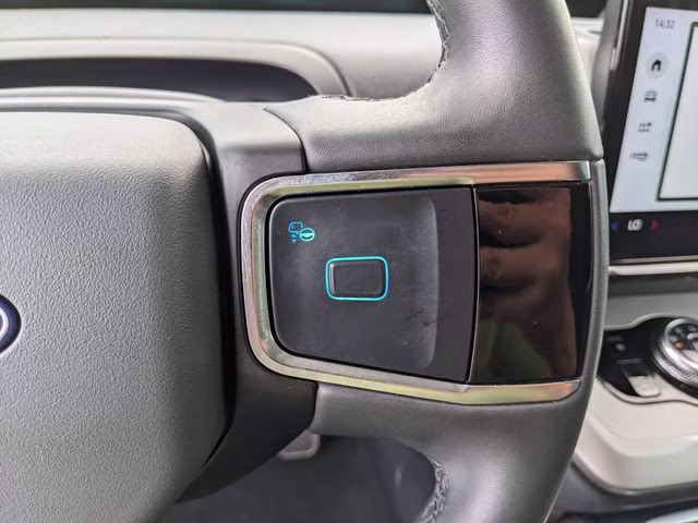 2025 Oxford White Ford Expedition Max Active RWD SUV