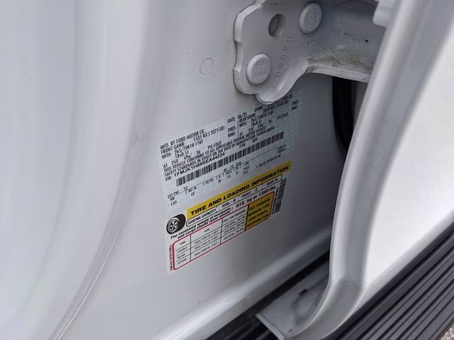 2025 Oxford White Ford Expedition Max Active RWD SUV
