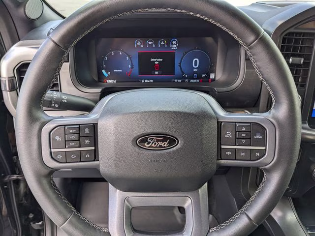 2025 Black Metallic Ford F-150 Lariat 4X4 Truck
