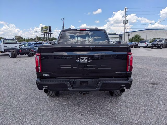 2025 Black Metallic Ford F-150 Lariat 4X4 Truck