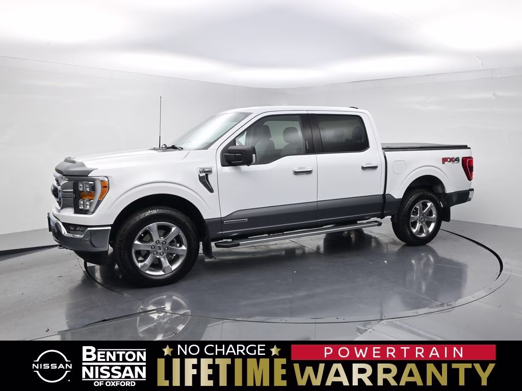 2021 White Ford F-150 XLT 4X4 Truck