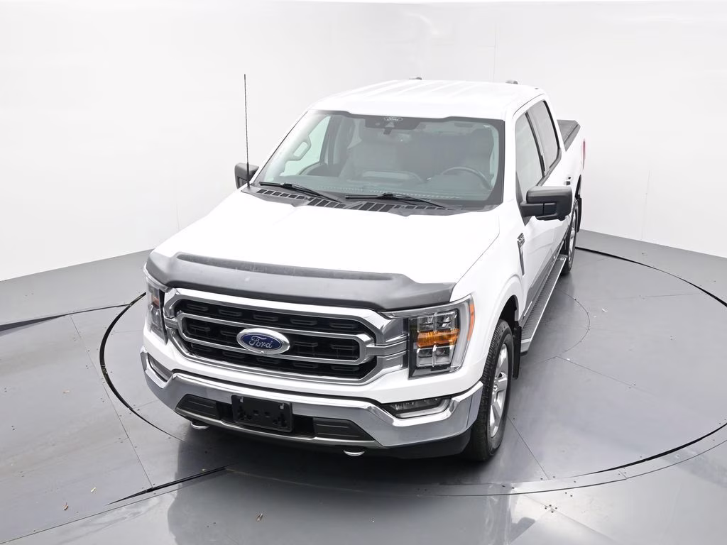 2021 White Ford F-150 XLT 4X4 Truck