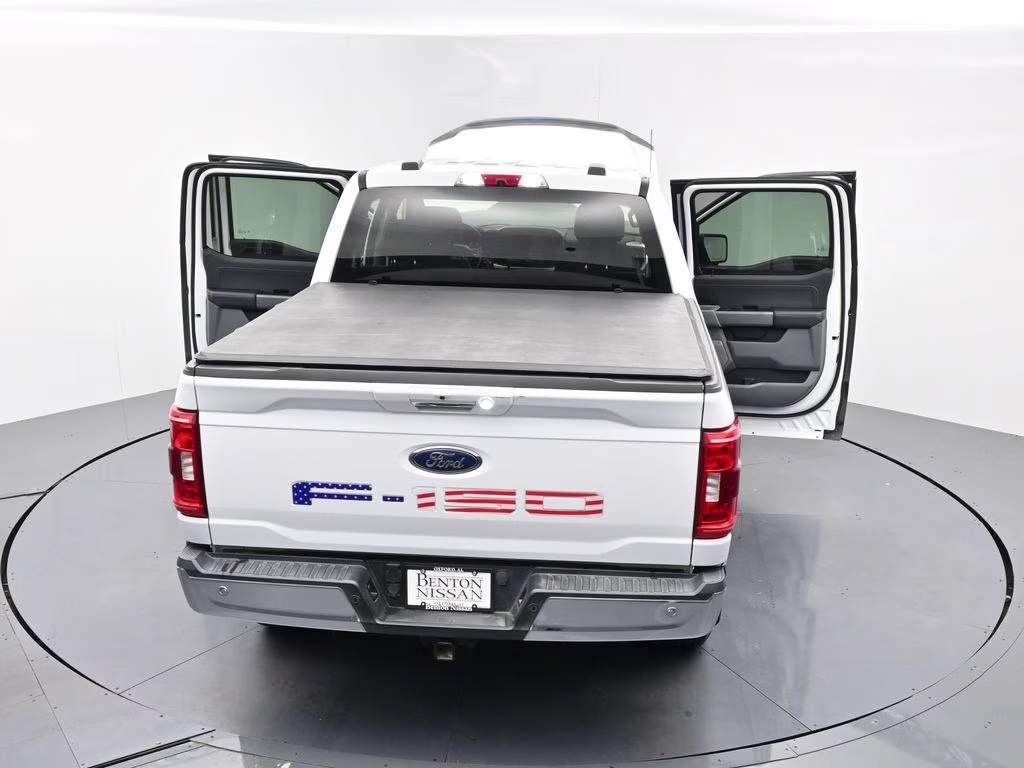 2021 White Ford F-150 XLT 4X4 Truck