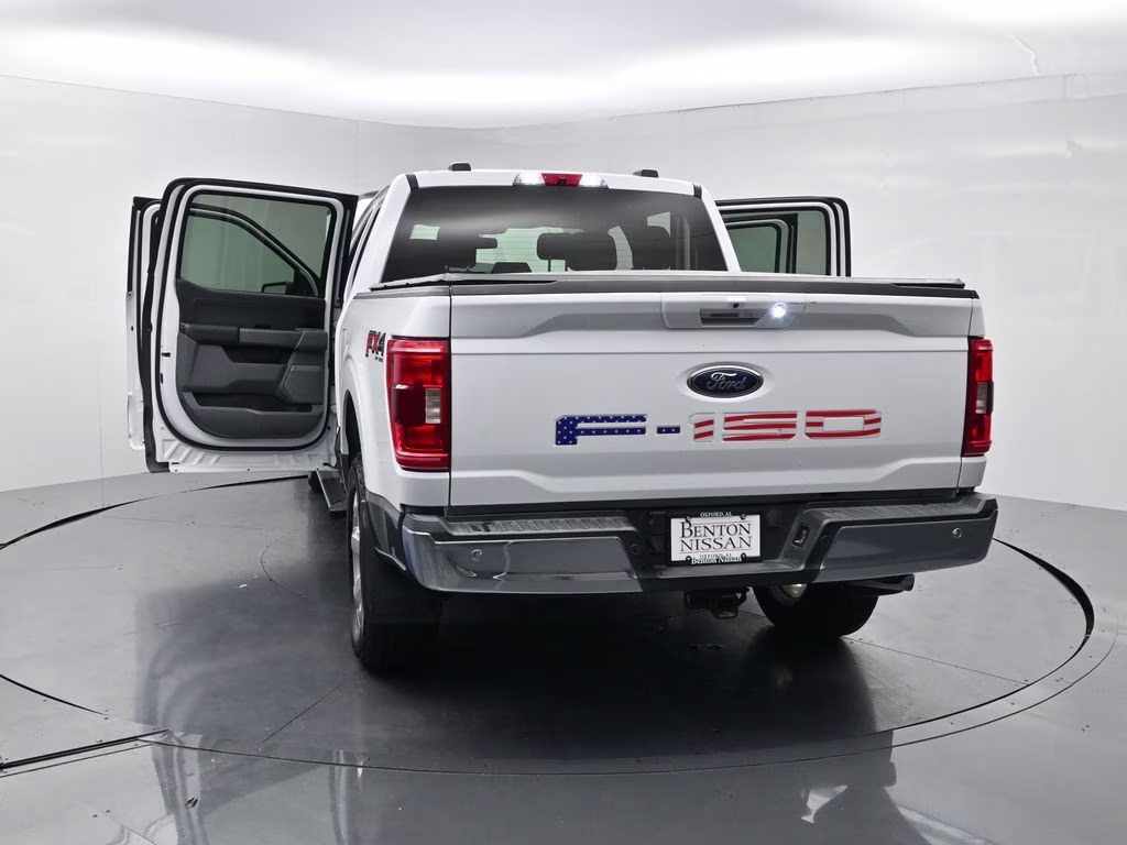 2021 White Ford F-150 XLT 4X4 Truck